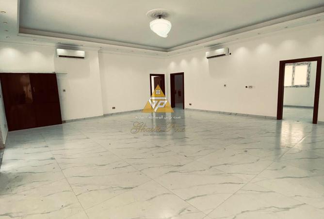 62125261 - Property Image 3