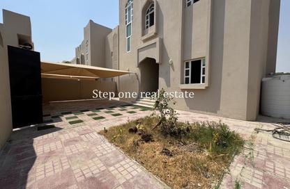 Villa - 5 - 6 for rent in Al Nuaija Street - Al Nuaija - Doha