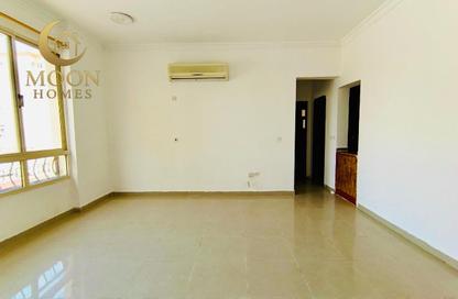 Apartment - 1 Bedroom - 1 Bathroom for rent in Umm Ghwailina Comm - Umm Ghuwalina - Umm Ghuwailina - Doha Apartment - 1 Bedroom - 1 Bathroom for rent in Umm Ghwailina Comm - Umm Ghuwalina - Umm Ghuwailina - Doha