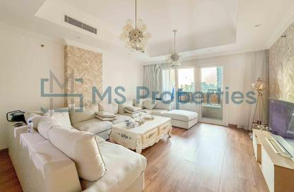 Apartment - 2 Bedrooms - 3 Bathrooms for rent in West Porto Drive - Porto Arabia - The Pearl Island - Doha