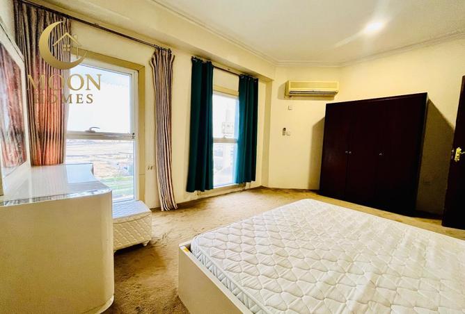 54296390 - صورة العقار 3