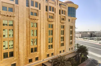 Apartment - 2 Bedrooms - 2 Bathrooms for rent in Al Sadd Road - Al Sadd - Doha