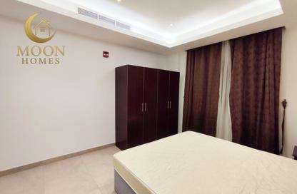 Apartment - 1 Bedroom - 2 Bathrooms for rent in Umm Ghuwailina 4 - Umm Ghuwailina - Doha