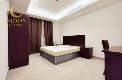 Apartment - 1 Bedroom - 2 Bathrooms for rent in Umm Ghuwailina 4 - Umm Ghuwailina - Doha