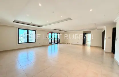 Apartment - 2 Bedrooms - 3 Bathrooms for rent in East Porto Drive - Porto Arabia - The Pearl Island - Doha