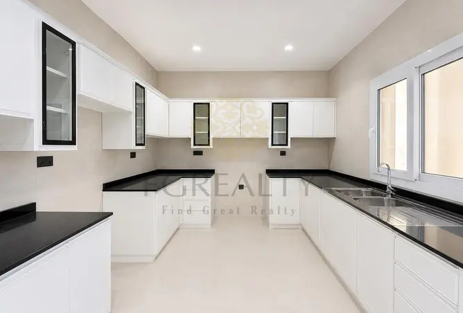 63250838 - Property Image 2