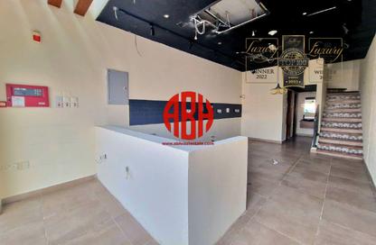 Retail - Studio - 1 Bathroom for rent in Bin Omran 35 - Fereej Bin Omran - Doha