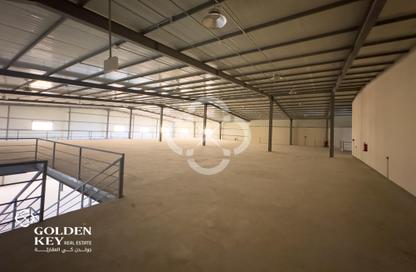 Warehouse - Studio - 1 for rent in East Industrial Street - Birkat Al Awamer - Al Wakra