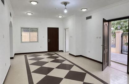 Villa - 5 Bedrooms - 4 Bathrooms for rent in Old Al Rayyan - Al Rayyan - Doha
