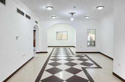 Villa - 5 Bedrooms - 4 Bathrooms for rent in Old Al Rayyan - Al Rayyan - Doha