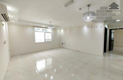 Apartment - 2 Bedrooms - 2 Bathrooms for rent in Al Jazeera Street - Fereej Bin Mahmoud North - Fereej Bin Mahmoud - Doha