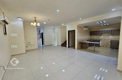 Villa - 4 Bedrooms - 5 Bathrooms for rent in Umm Salal Mahammad - Umm Salal City - Doha