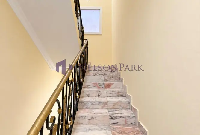 63920500 - Property Image 3