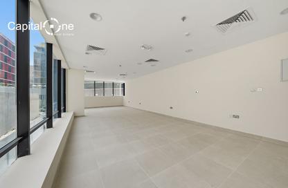 Office Space - Studio - 3 Bathrooms for rent in CAP60RMD - Al Muntazah - Doha
