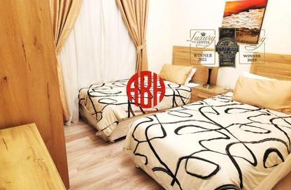 Duplex - 3 Bedrooms - 4 Bathrooms for rent in Ain Khaled Villas - Ain Khaled - Doha