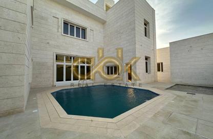 Villa - 7 Bedrooms - 7+ Bathrooms for rent in Lusail City - Lusail