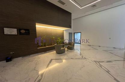 Office Space - Studio - 2 Bathrooms for rent in Taameer Central Tower - Marina  25 - Marina District - Lusail