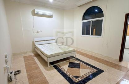 Apartment - Studio - 1 for rent in Salwa Road - Al Aziziyah - Doha