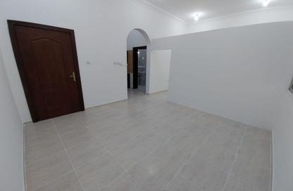 Apartment - 1 Bedroom - 1 Bathroom for rent in Salwa Road - Al Aziziyah - Doha Apartment - 1 Bedroom - 1 Bathroom for rent in Salwa Road - Al Aziziyah - Doha