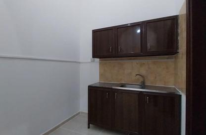 Apartment - 1 Bedroom - 1 Bathroom for rent in Salwa Road - Al Aziziyah - Doha Apartment - 1 Bedroom - 1 Bathroom for rent in Salwa Road - Al Aziziyah - Doha