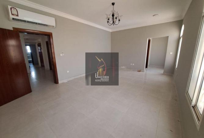 52273025 - Property Image 3