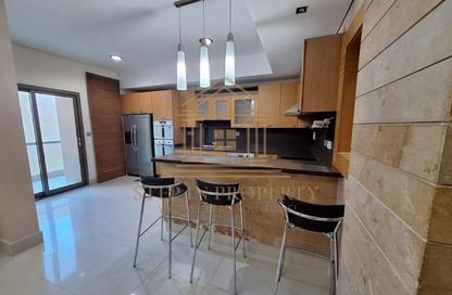 Apartment - 2 Bedrooms - 3 Bathrooms for rent in Bin Omran 35 - Fereej Bin Omran - Doha