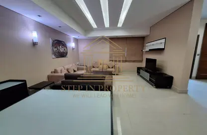 Apartment - 2 Bedrooms - 3 Bathrooms for rent in Bin Omran 35 - Fereej Bin Omran - Doha