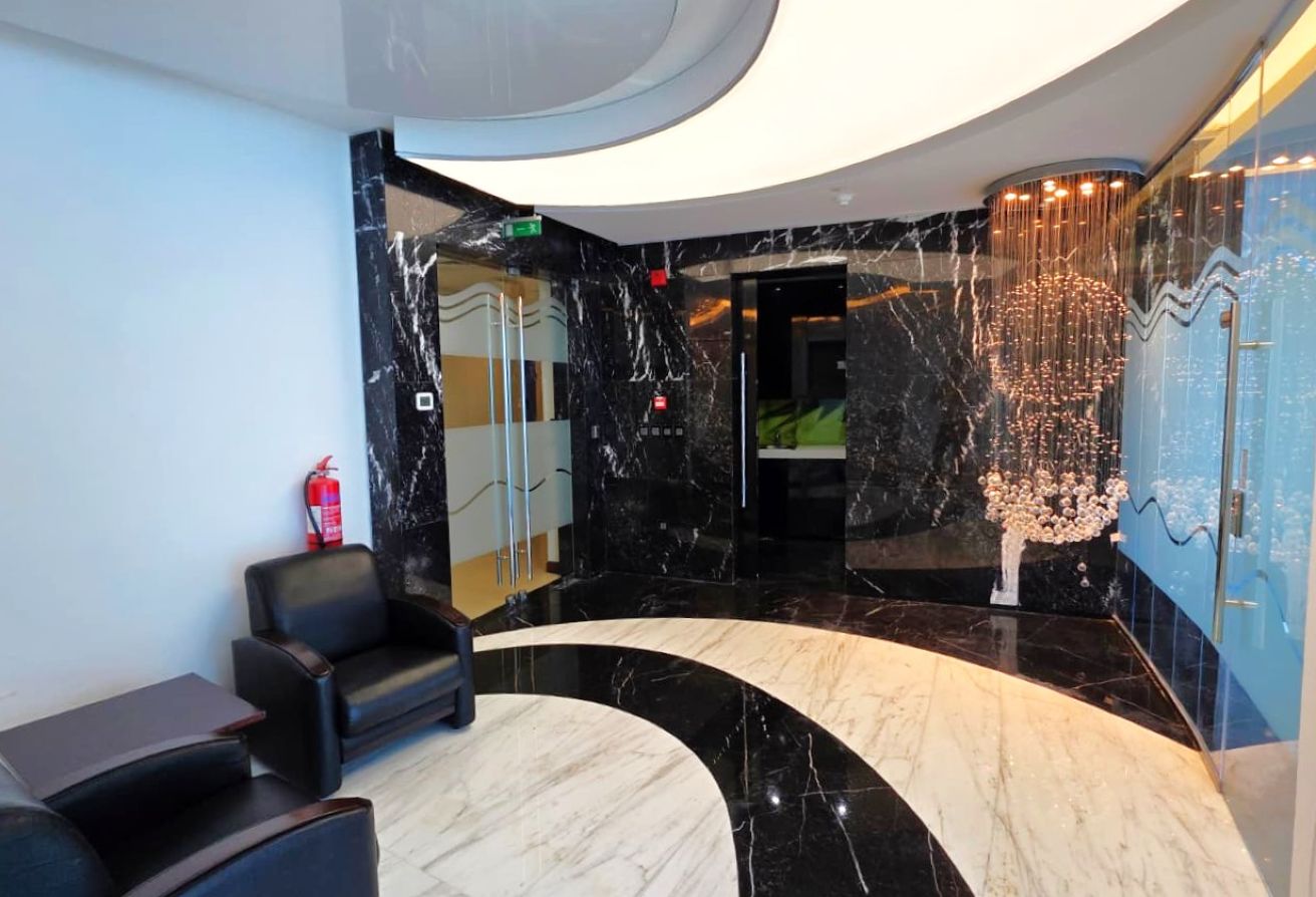 Modern Office Space For rent | Full Corniche View - office-space in West Bay