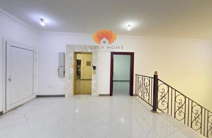 Villa - 7+ Bedrooms - 7+ Bathrooms for rent in Osama Bin Zaid Street - Al Aziziyah - Doha Villa - 7+ Bedrooms - 7+ Bathrooms for rent in Osama Bin Zaid Street - Al Aziziyah - Doha