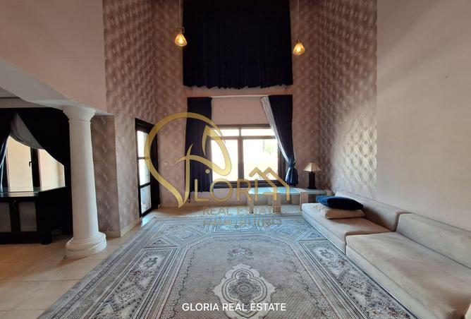 1004044 - Property Image 3