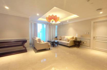 Apartment - 2 Bedrooms - 1 Bathroom for rent in West Bay Tower - West Bay - West Bay - Doha Apartment - 2 Bedrooms - 1 Bathroom for rent in West Bay Tower - West Bay - West Bay - Doha