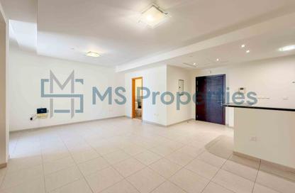 Apartment - 1 Bedroom - 2 Bathrooms for rent in West Bay Tower - West Bay - West Bay - Doha