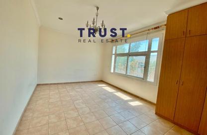 Villa - 3 Bedrooms - 5 Bathrooms for rent in Al Ain Gardens - Ain Khaled - Doha