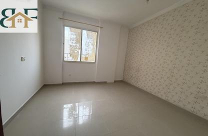 Apartment - 1 Bedroom - 1 Bathroom for rent in Umm Ghwailina Comm - Umm Ghuwalina - Umm Ghuwailina - Doha