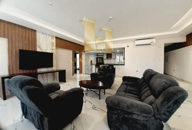 63700646 - Property Image 2
