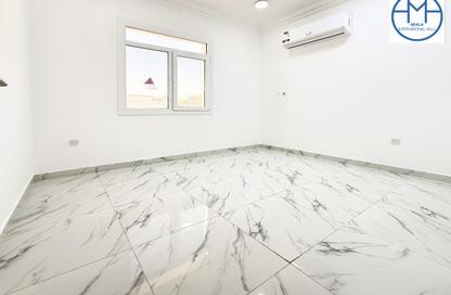 Apartment - 2 - 2 for rent in Madinat Khalifa Building 58 - Madinat Khalifa South - Madinat Khalifa - Doha