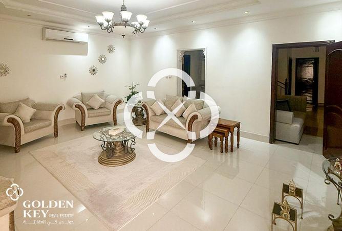 60723516 - Property Image 2