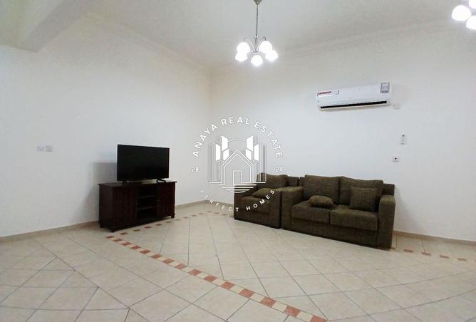 1028437 - Property Image 3