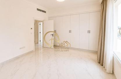 Apartment - 2 Bedrooms - 3 Bathrooms for rent in East Porto Drive - Porto Arabia - The Pearl Island - Doha