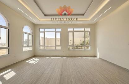 Villa - 7+ - 7+ for rent in Waterfront West Villas - Waterfront Residential - The Waterfront - Lusail