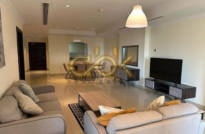 Apartment - 1 Bedroom - 2 Bathrooms for rent in East Porto Drive - Porto Arabia - The Pearl Island - Doha Apartment - 1 Bedroom - 2 Bathrooms for rent in East Porto Drive - Porto Arabia - The Pearl Island - Doha
