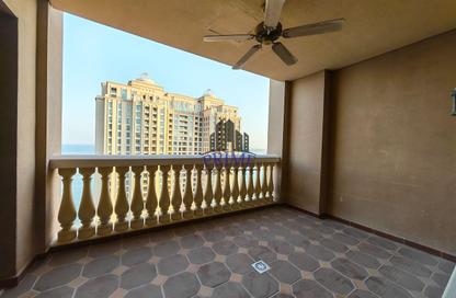 Apartment - 2 Bedrooms - 4 Bathrooms for rent in Tower 31 - Porto Arabia - The Pearl Island - Doha