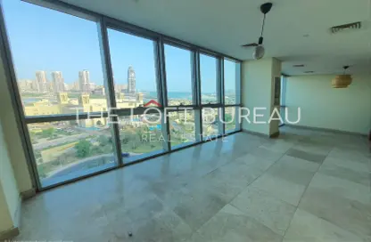 Apartment - 3 Bedrooms - 5 Bathrooms for sale in Legtaifiya Lagoon - West Bay - Doha