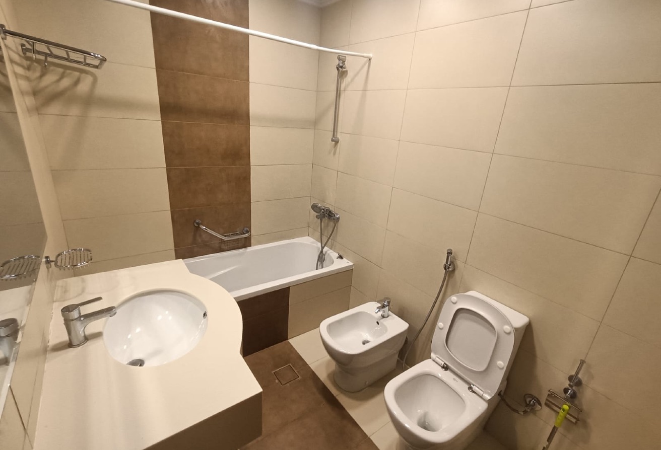Luxury 3BHK | Brand New | Al Erkyah city, Lusail thumbnail 20