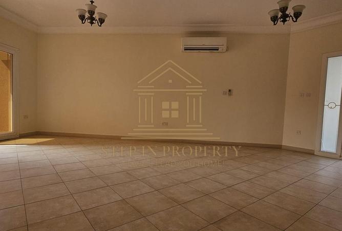 54538810 - Property Image 2