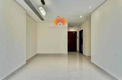 Apartment - 2 Bedrooms - 3 Bathrooms for rent in Lusail Marina Heights - Marina District - Lusail Apartment - 2 Bedrooms - 3 Bathrooms for rent in Lusail Marina Heights - Marina District - Lusail