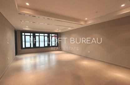 Townhouse - 1 Bedroom - 2 Bathrooms for rent in East Porto Drive - Porto Arabia - The Pearl Island - Doha