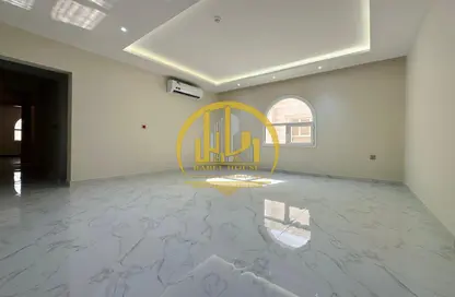 Apartment - 2 Bedrooms - 3 Bathrooms for rent in Madinat Khalifa Building 58 - Madinat Khalifa South - Madinat Khalifa - Doha