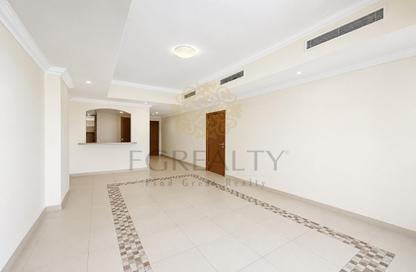 Apartment - 1 Bedroom - 2 Bathrooms for rent in West Porto Drive - Porto Arabia - The Pearl Island - Doha