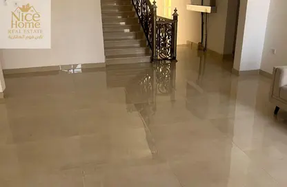 Villa - 6 Bedrooms - 6 Bathrooms for rent in Al Kheesa - Umm Salal Mohammed